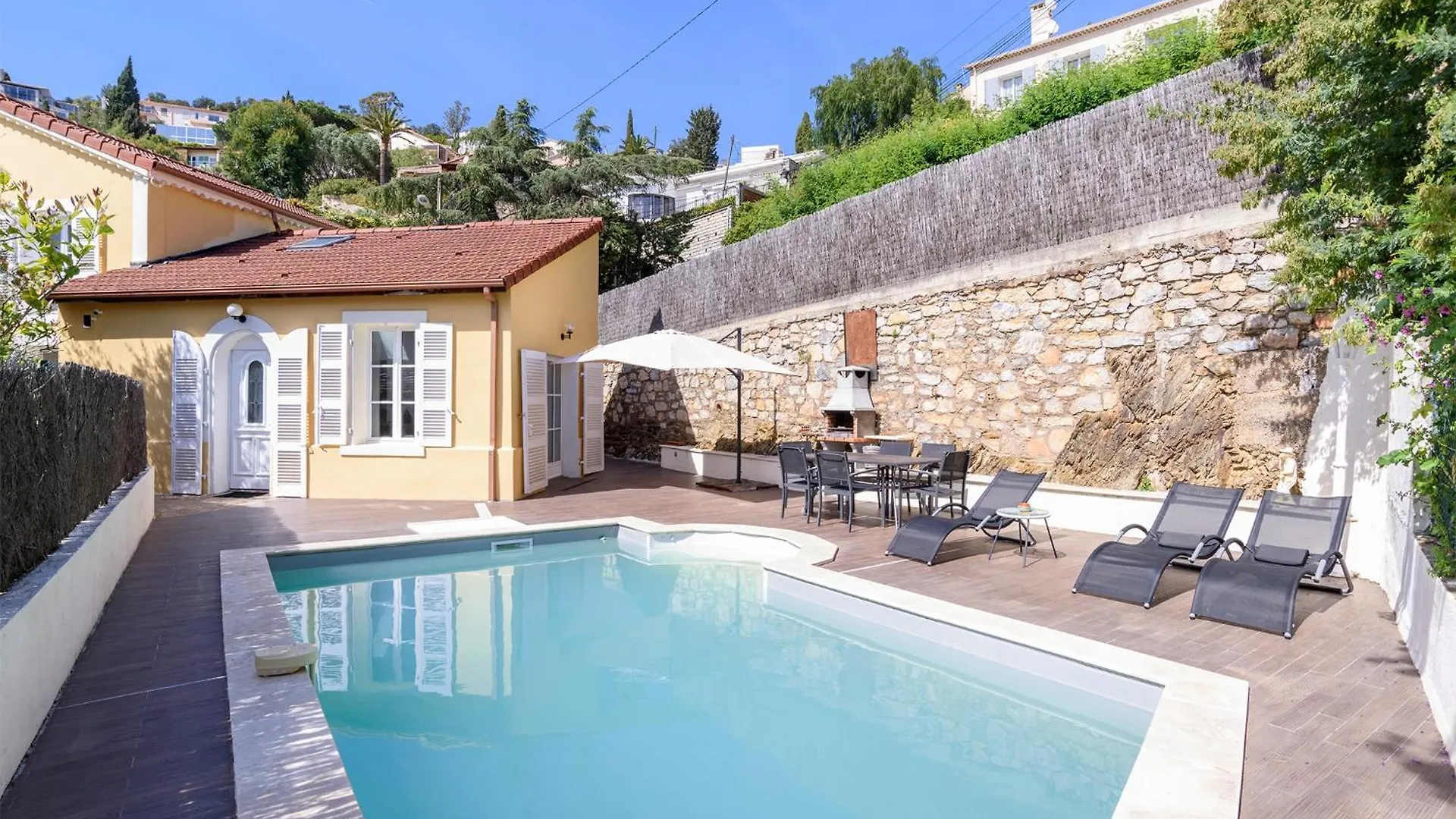 Apartment Appartement 6 Personnes En Centre-Ville Et Piscine Hyeres